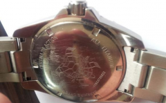济南手表回收分享手表的划痕对回收价格影响大吗？